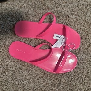 Old Navy Women’s Bright Pink Jelly Sandal Flip-Flops